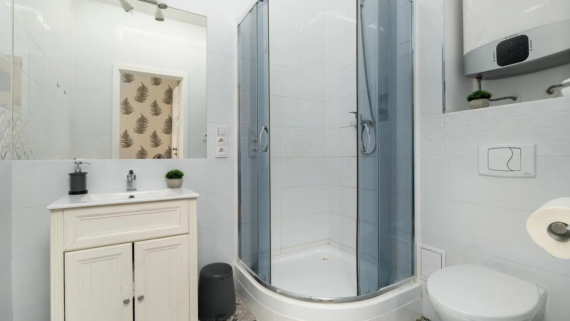 Apartment Cosy Studios Very Berry In Poznan Close To The Park By Noclegi Renters Poland