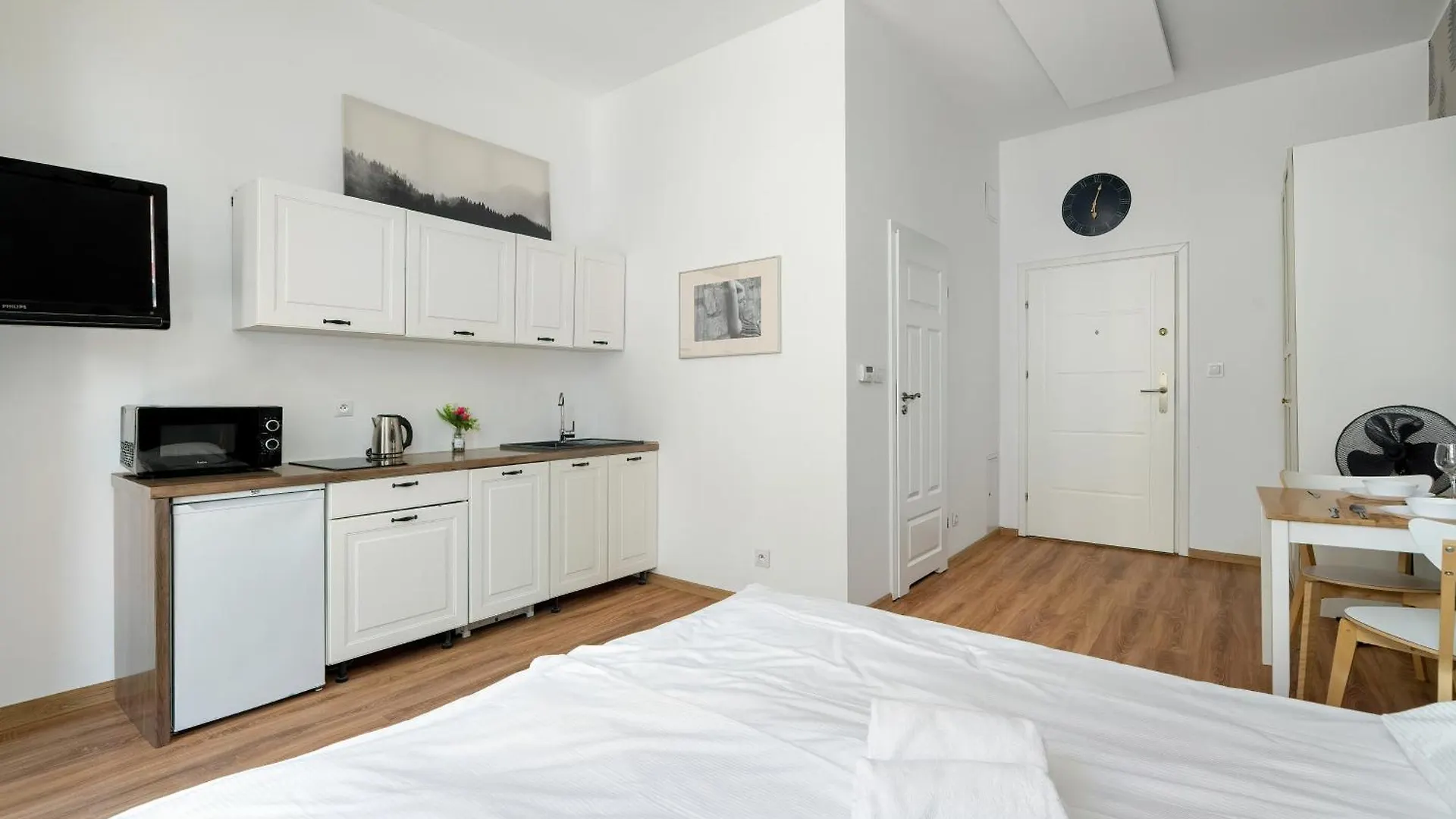 Cosy Studios Very Berry In Poznan Close To The Park By Noclegi Renters Poland